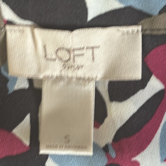 LOFT top - Picture 3 of 5